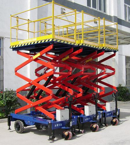 自行式高空作業平臺